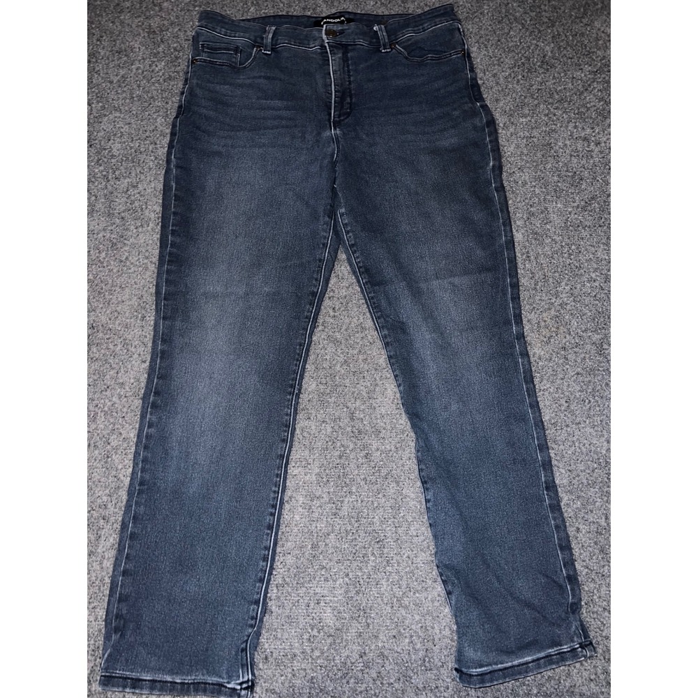 Bandolino Any-Wear Women Size 14 Dark Wash Slim Straight Leg Denim Jeans